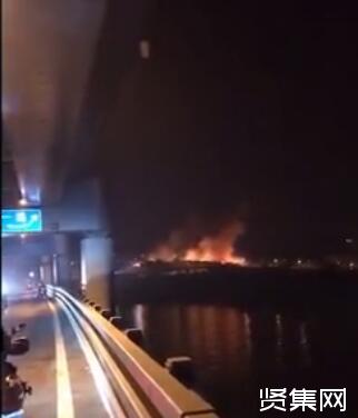 大連氣罐車爆炸:西崗區(qū)2臺(tái)10噸液化天然氣罐車為出租車充氣時(shí)泄漏發(fā)生爆炸起火 大連氣罐車爆炸:西崗區(qū)2臺(tái)10噸液化天然氣罐車為出租車充氣時(shí)泄漏發(fā)生爆炸起火